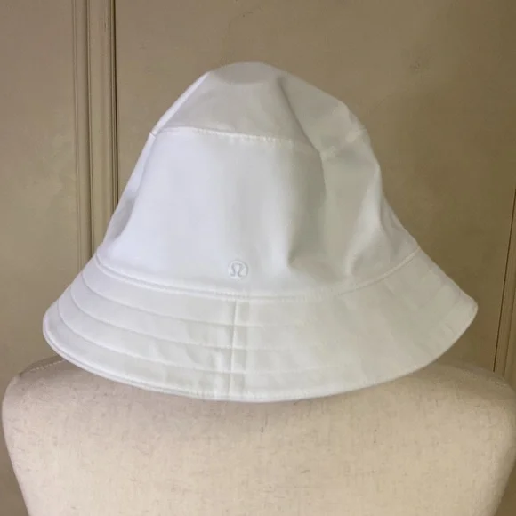 Lululemon Both Ways Reversible Bucket Hat White/Cheetah Camo - Picture 2 of 6